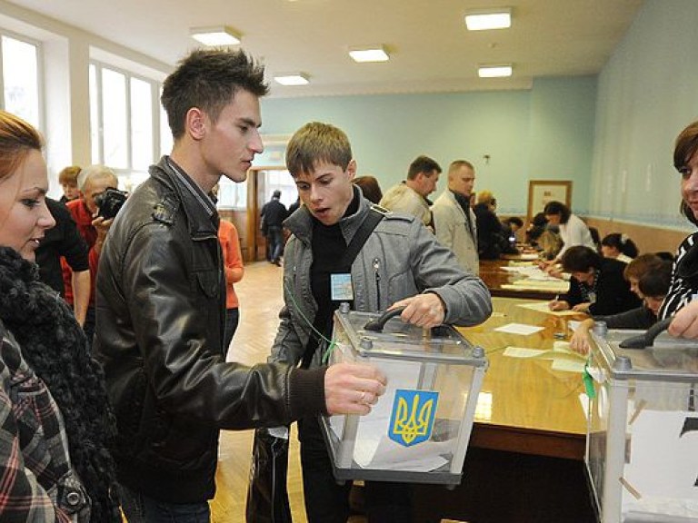 Эксперт рассказал, почему на выборах в Чернигове победит ставленник Президента