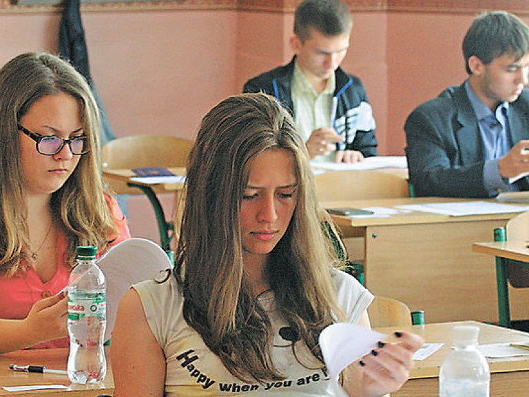 Эксперт: Узнать, проводилась ли подтасовка результатов ВНО в Центре оценивания знаний, возможно