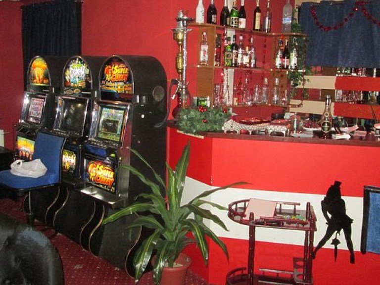 В киевском бомбоубежище обнаружили казино