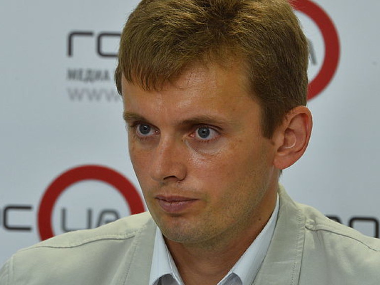 Политолог: Крайний срок для технического дефолта в Украине — конец декабря 2015 года