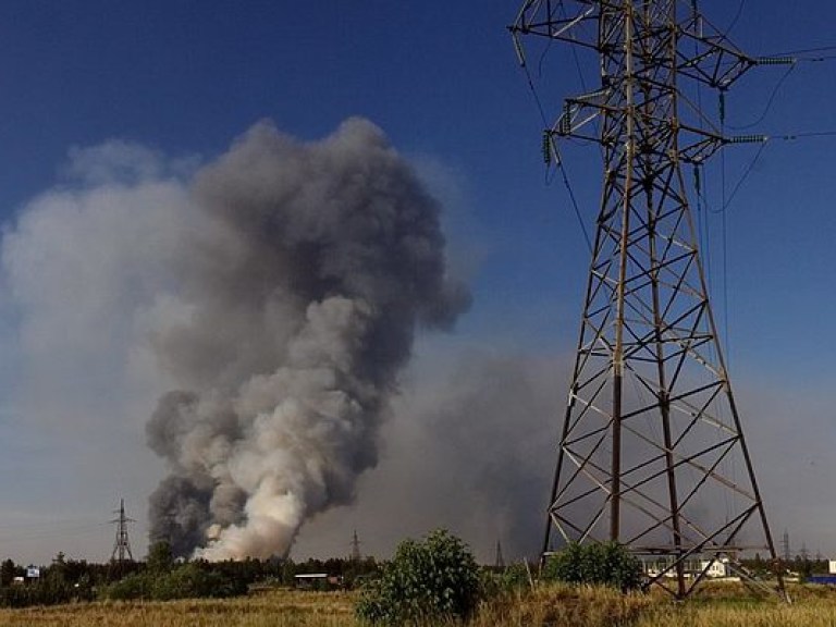 В Чехии произошло два взрыва на нефтехимическом заводе  (ВИДЕО)