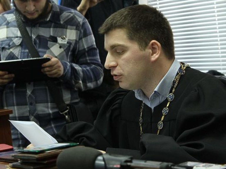 Представители КПУ потребовали отвода судьи Кузьменко