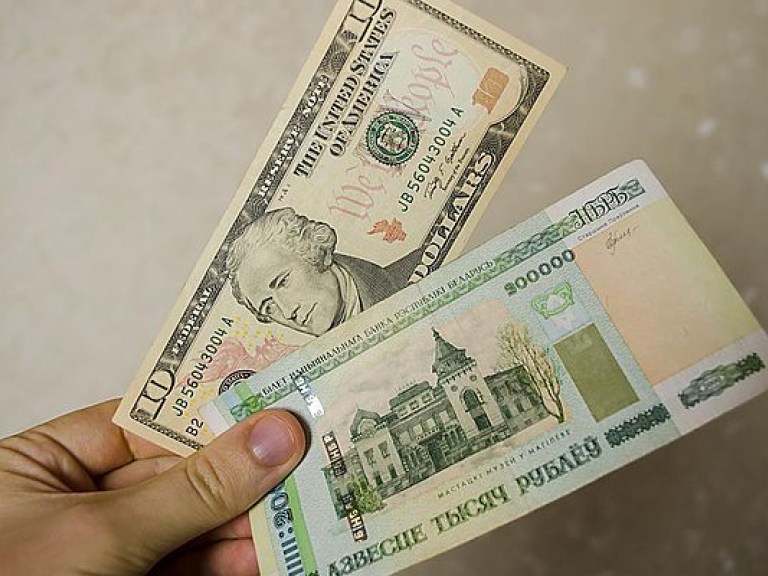 Белорусский рубль достиг своего исторического минимума