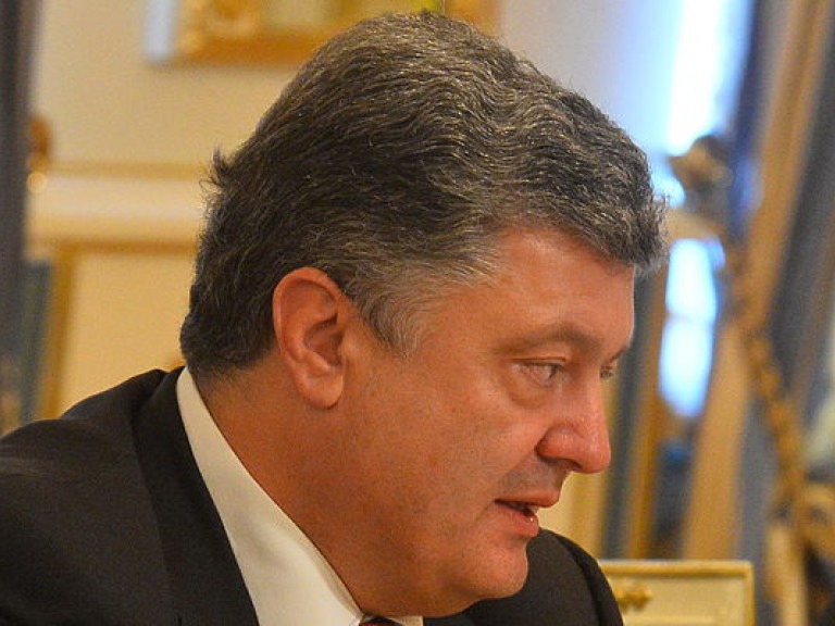 Порошенко в Берлине: Переговоры по Донбассу могут быть только в «нормандском» или «минском формате»