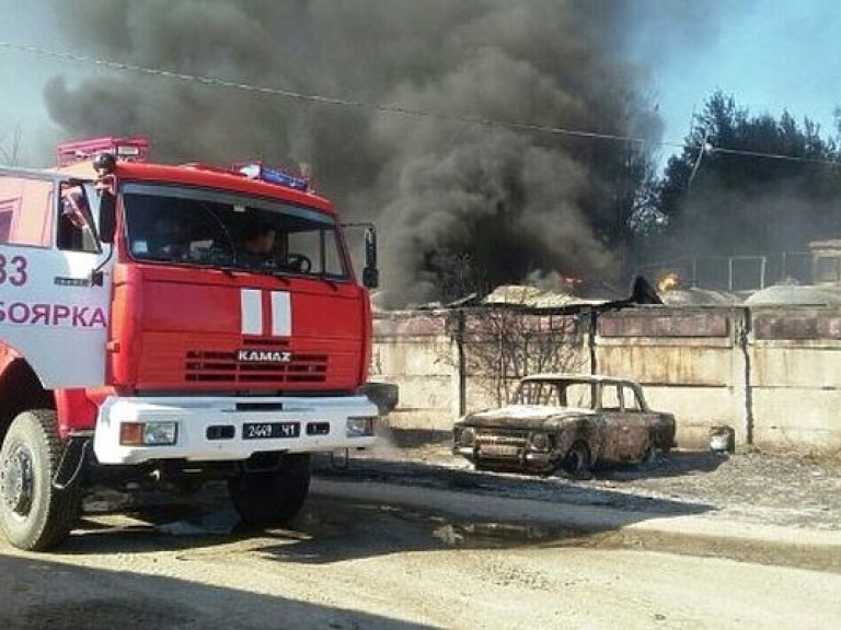 Опасных примесей в воздухе после пожара в Буче не замечено — ГСЧС