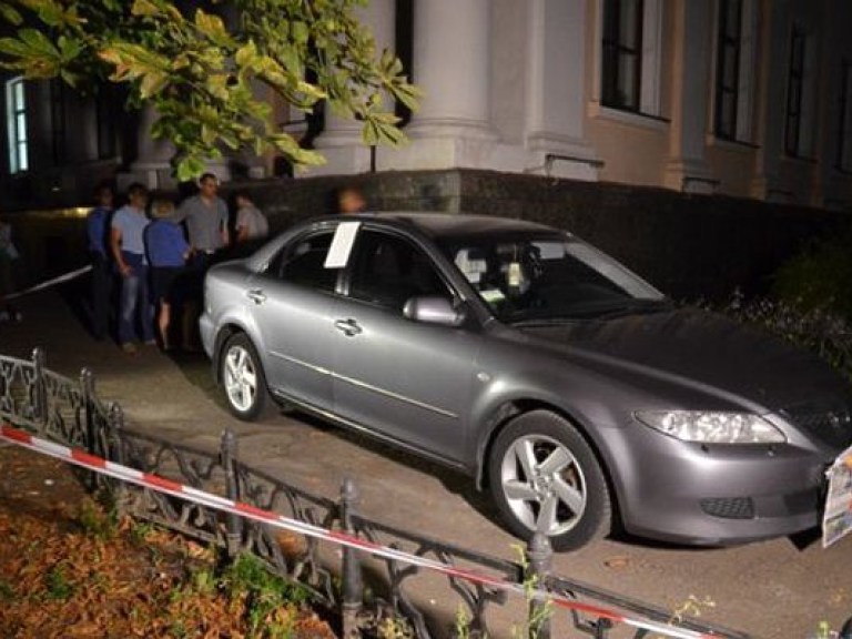 Милиция: В Киеве авто с замминистра образования Совсун обстрелял пьяный сотрудник подразделения «Титан»