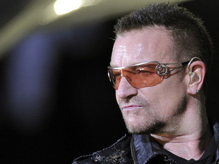 Вокалист U2 стал самым богатым музыкантом в мире