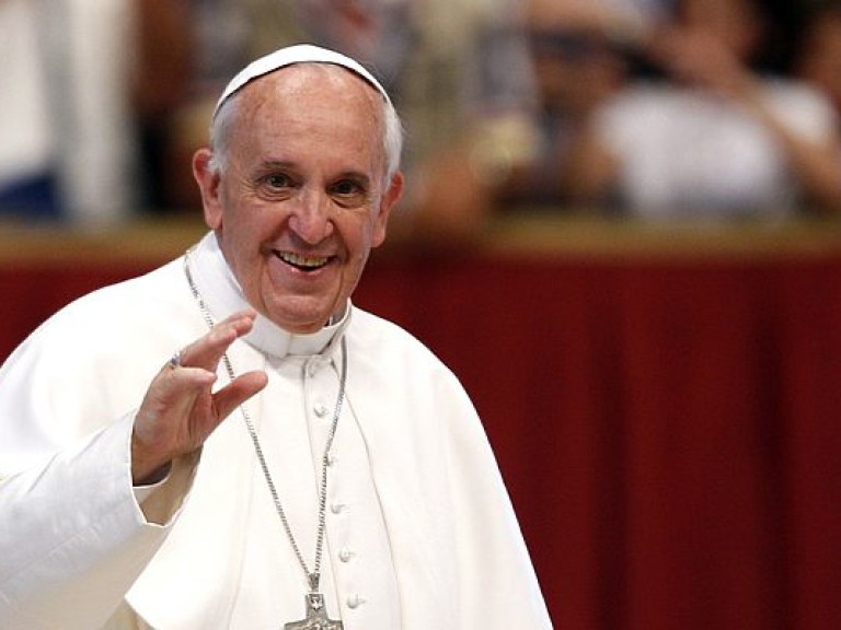 Папа Римский разрешил священникам отпускать женщинам грех аборта в Святой год
