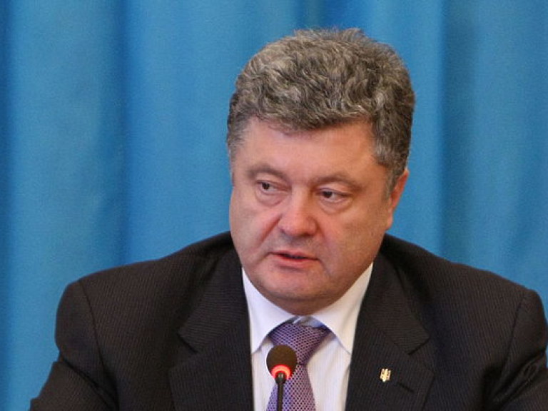Порошенко назвал возможные сценарии развития событий на Донбассе