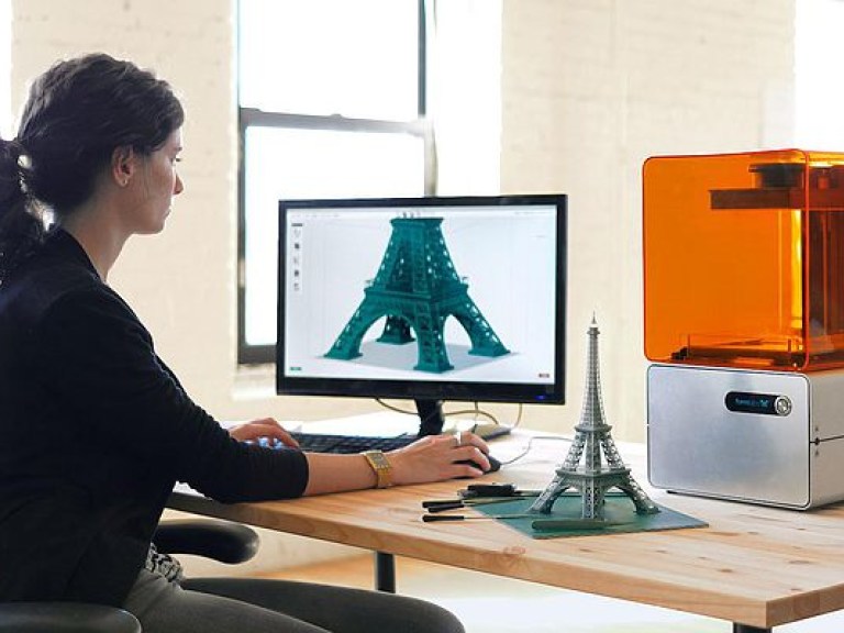 Ученые: 3D−принтеры провоцируют астму и рак