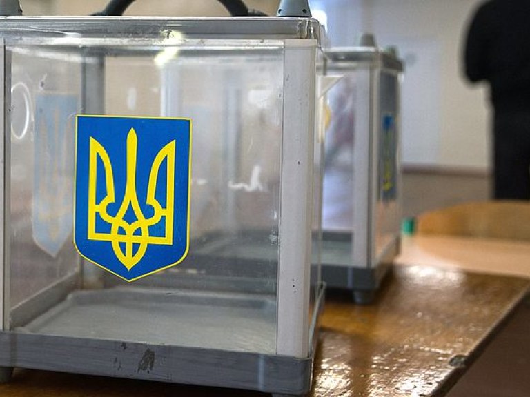 В Днепродзержинске за КПУ готовы проголосовать 9% избирателей, а в Новомосковске &#8212; 7% &#8212; эксперт