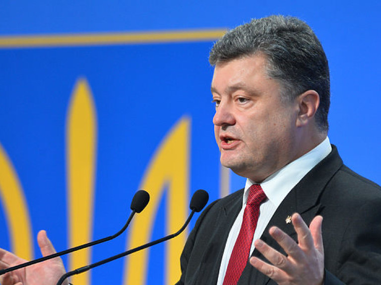 Порошенко: В Украине призывать в армию будут с 20 лет