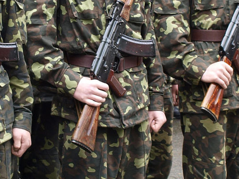 В Луганской области подорвался на растяжке военный