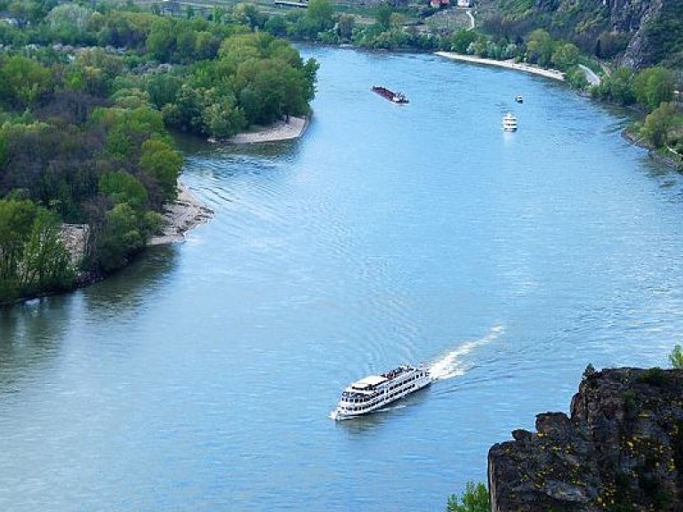 Украина приостановила навигацию на Дунае в результате снижения уровня воды в реке