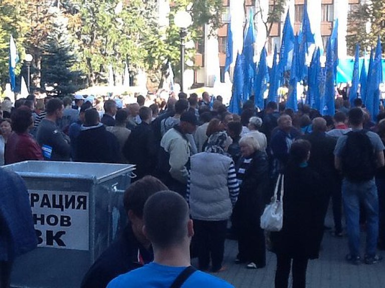 Избирком Днепропетровска отказался вернуть &#171;Відродження&#187; в список участников выборов
