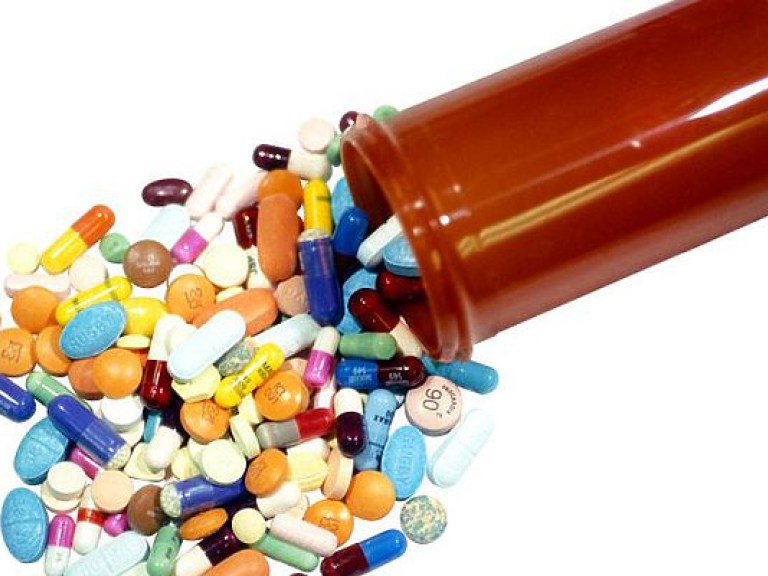 Обезболивающие препараты могут провоцировать головную боль — исследование