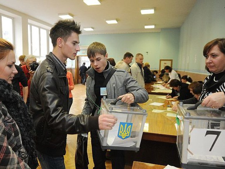 В день местных выборов в Кировограде проведут опрос о переименовании города