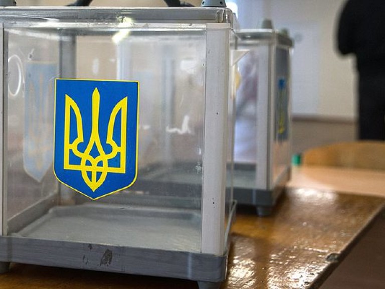 На выборах в Днепропетровске выявлены фальсификации в пользу Укропа и «Відродження»