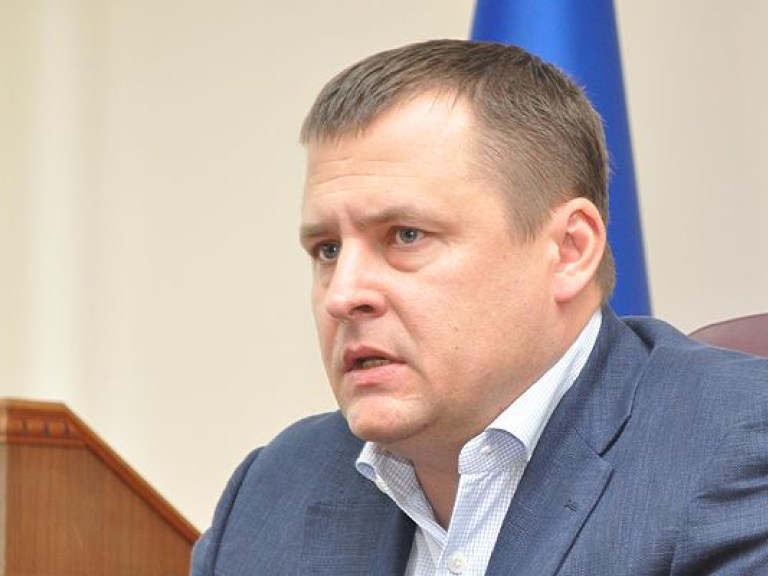 Кандидат в мэры Днепропетровска критично выразился в адрес Новинского и Корбана