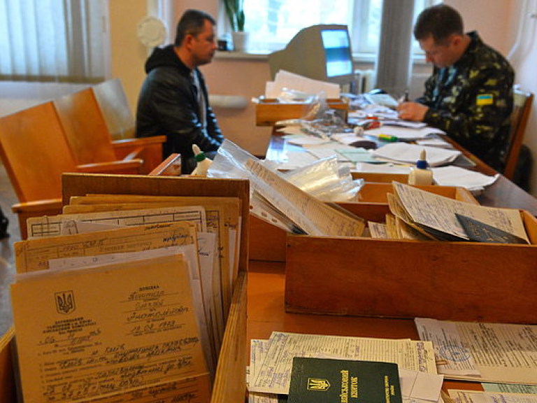 В Украине начался осенний призыв в армию, ранее перенесенный из-за выборов