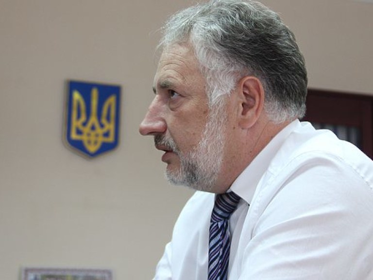 Донецкий губернатор Жебривский сдает область сепаратистам
