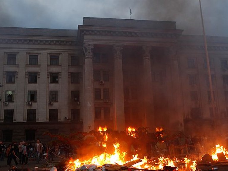 Мир осудит Украину, если она не расследует убийства на Майдане и в Одессе – дипломат