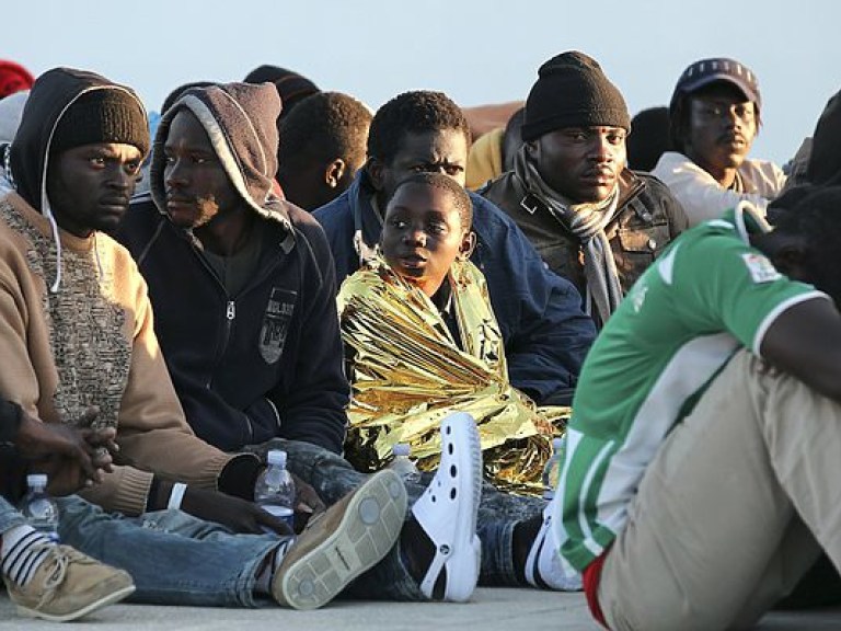 ЕС заплатит африканским странам за возвращение мигрантов