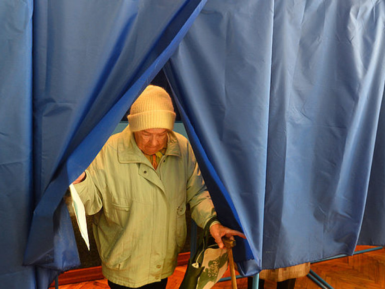 ОПОРА: по состоянию на 16:00 явка избирателей по Украине составила 26,4%