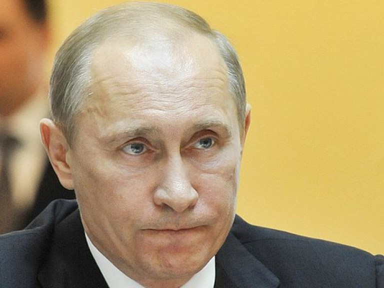 Путин сравнил атаку на российский самолет с «ударом в спину» со стороны террористов