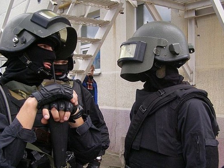 В Киеве СБУ задержала группу диверсантов, есть жертвы (ФОТО)