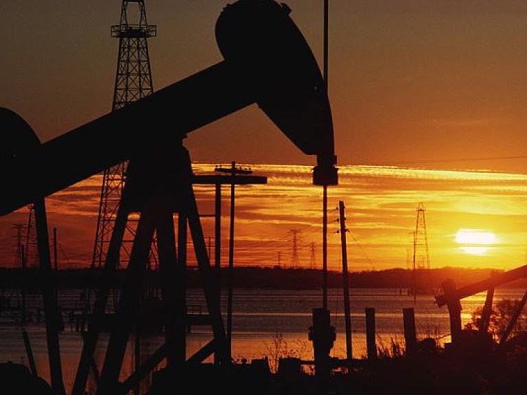 Падение цен на нефть может подтолкнуть Россию к агрессивным сценариям &#8212; политолог