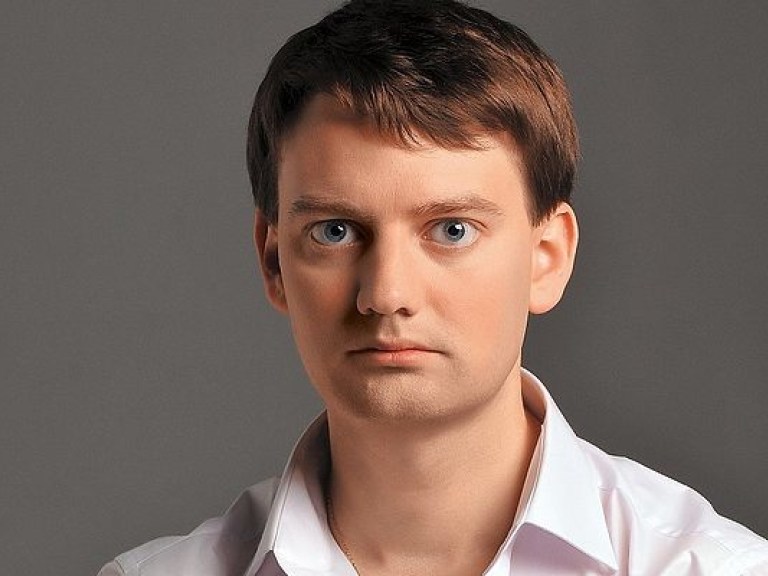 Анатолий Соловьяненко: На третьем курсе юрфака я окончательно понял, что театр — мое призвание