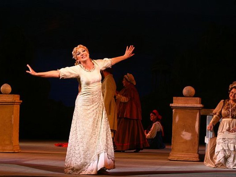 Анжелина Швачка: Любовь к опере может прийти с возрастом