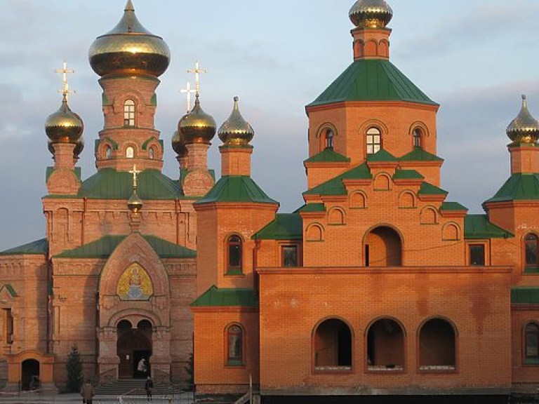 В Киеве в Свято-Покровском мужском монастыре произошел пожар (ФОТО)