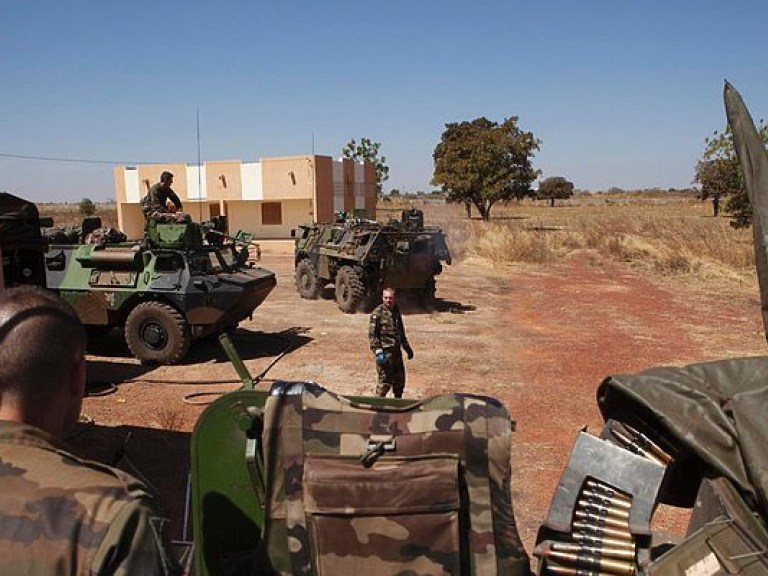 В Мали ввели режим ЧП из-за активизации джихадистов