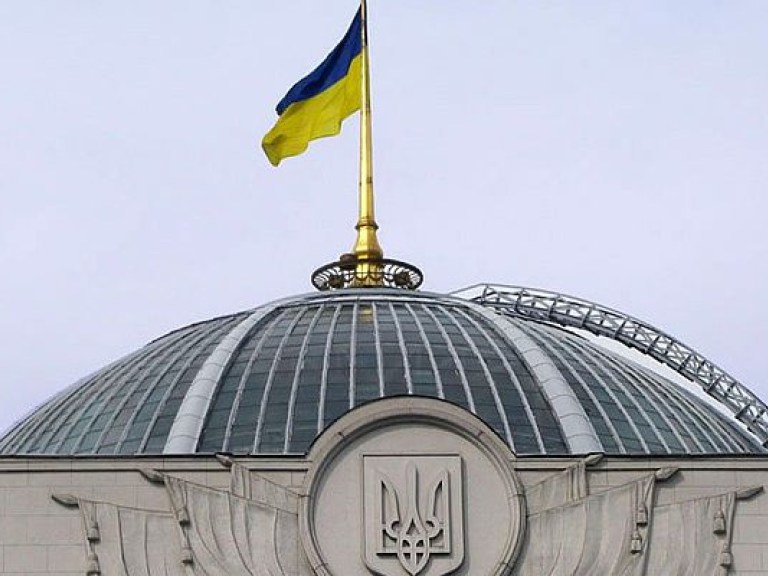 Рада приняла поправки Порошенко в законопроект о национальной полиции