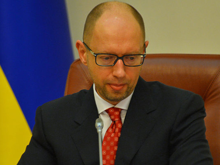 Яценюк: Украина ждет судебного решения по искам к «Газпрому» в 2016 году