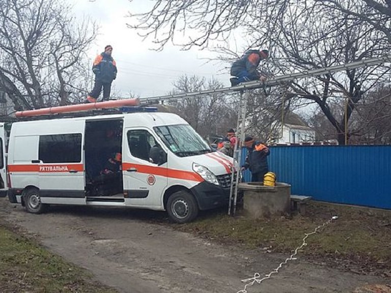 На Киевщине  пожилая женщина погибла, упав в колодец (ФОТО)