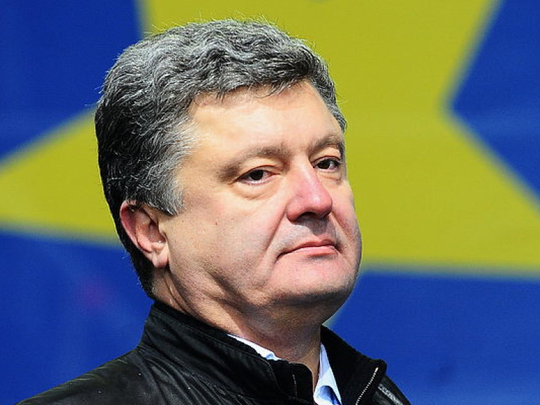 Порошенко допускает введение миротворцев ЕС или ОБСЕ на Донбасс до выборов