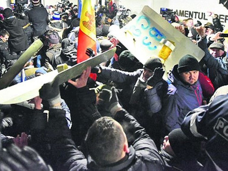 Молдавская оппозиция созывает очередной массовый митинг на 24 января