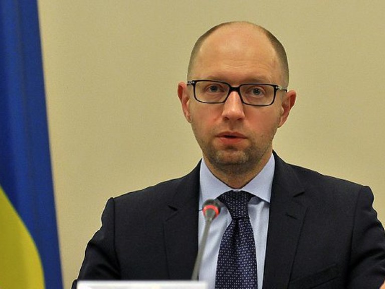 Яценюк выступил за  обновление коалиционного соглашения