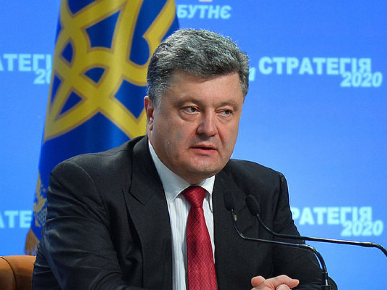 Олигархический режим не изменен, а фамилию Янукович теперь носит Порошенко – эксперт