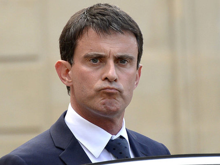 Премьеру Франции прислали в резиденцию конверт с белым порошком