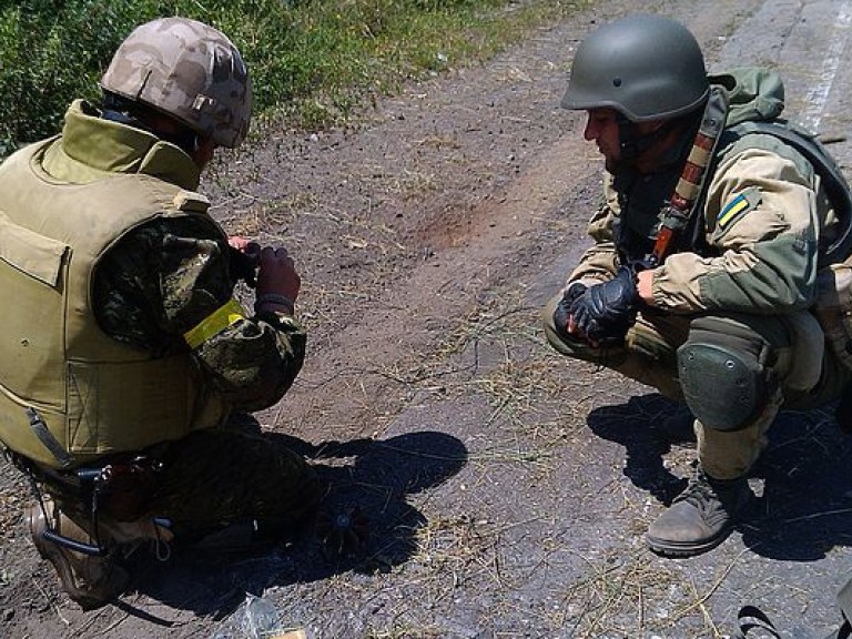 За прошедшие сутки в Украине обезврежено 14 ВОП