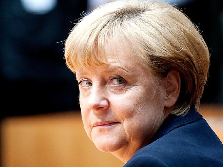 Меркель обвинила РФ в нарушении резолюции ООН