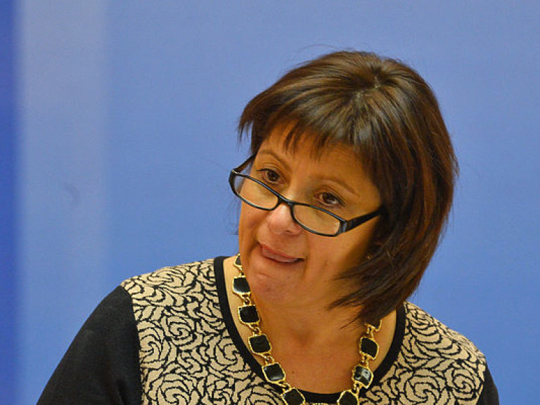 Минфин предлагает продать по 20% «Ощадбанка» и «Укрэксимбанка»