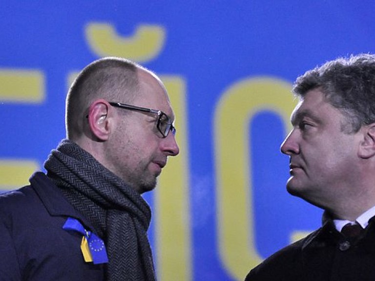 Порошенко призвал Яценюка и Шокина уйти в отставку