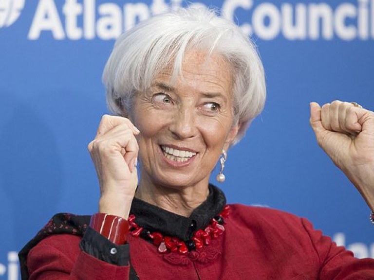 Кристин Лагард переизбрали главой МВФ на второй срок