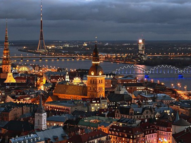 Латвия упростила порядок допуска военных кораблей НАТО в свои территориальные воды