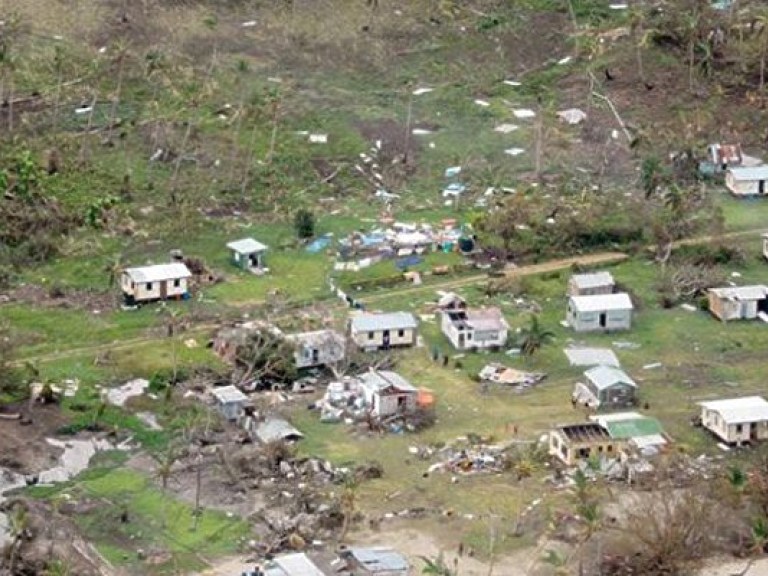 Циклон «Уинстон» унес жизни 42 жителей Фиджи